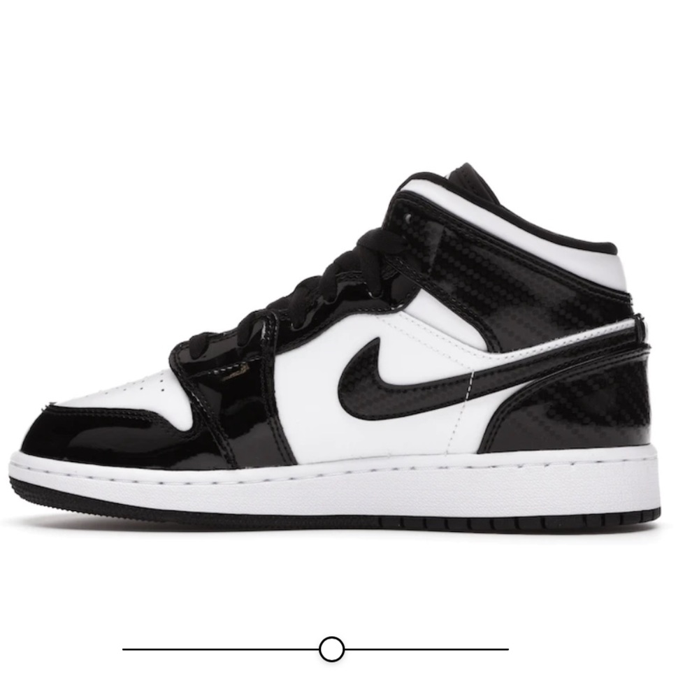Jordan 1 Mid SE ‘All-Star Carbon Fiber’ (Women size 11.5)